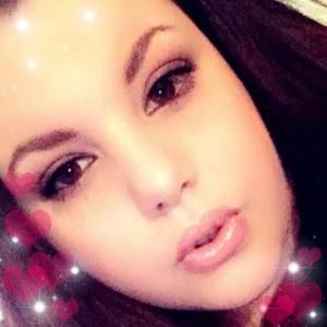 Meet your Posher, Cassandra